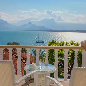 Pensión Bacchus, Antalya
